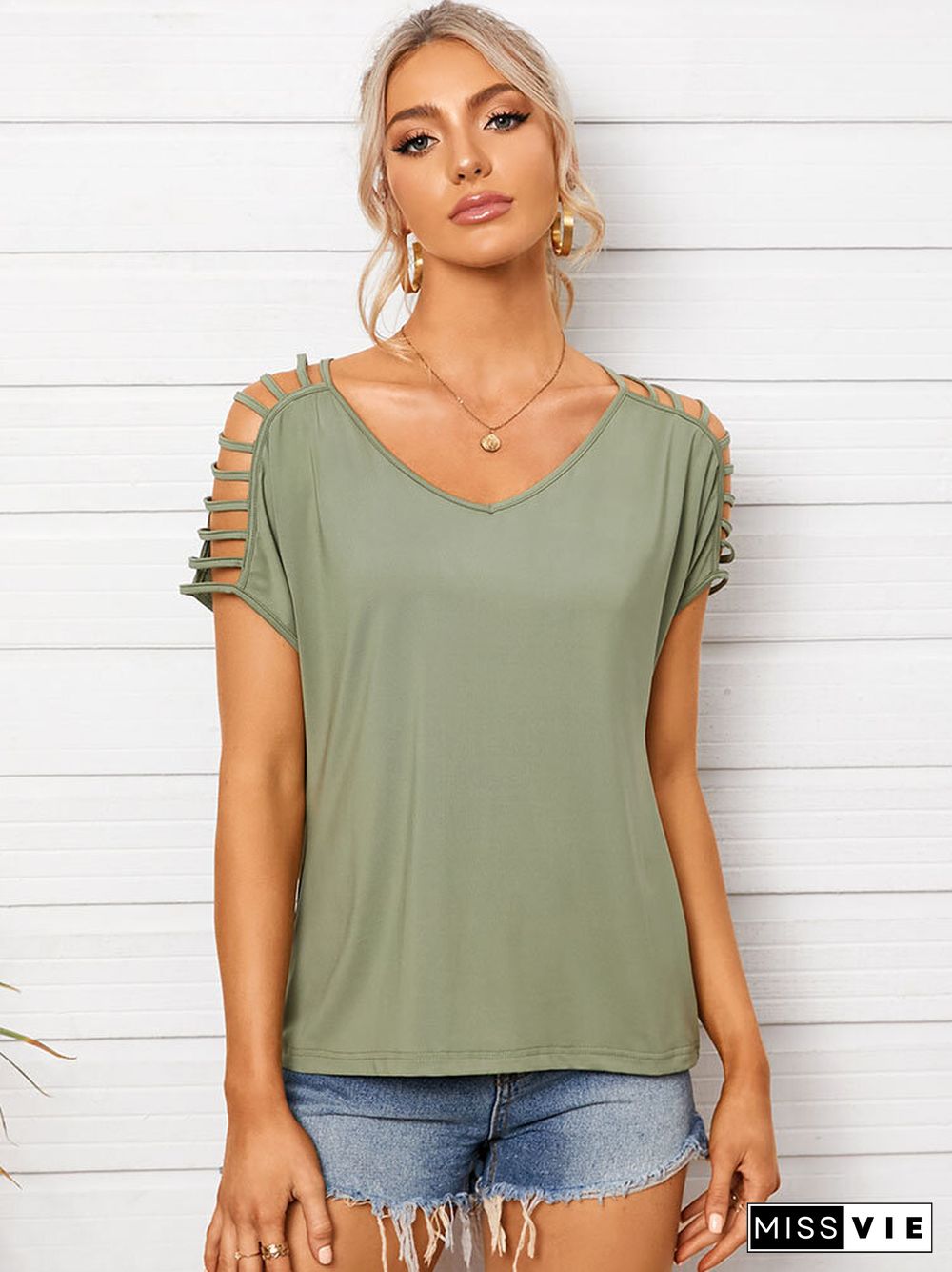 Solid Cut Out V-neck Short Sleeve Casual T-shirt