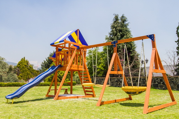 Sportspower WP 603 Willow Creek Wooden Swing Set