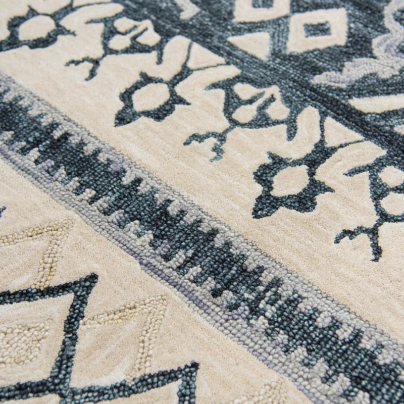 Rizzy Home Opulent Transitional Tribal Geometric Rug