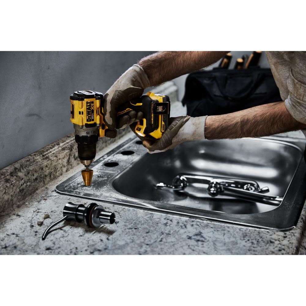 DEWALT 20V MAX* XR Brushless Cordless 1/2 in. Drill/Driver Kit DCD800E2 from DEWALT