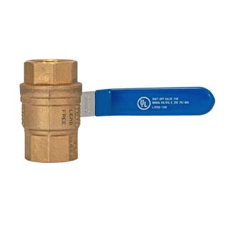 EASTMAN 34 in. x 34 in. Brass IPS Heavy Duty Full Port Ball Valve 20047LF