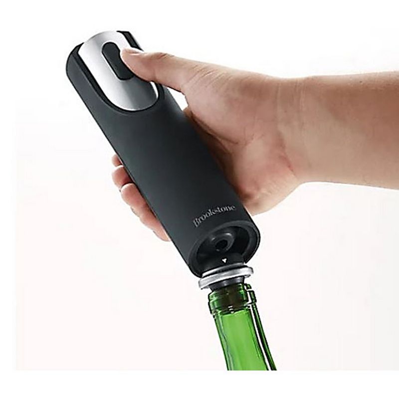 Automatic Wine Preserver with Wine Stoppers