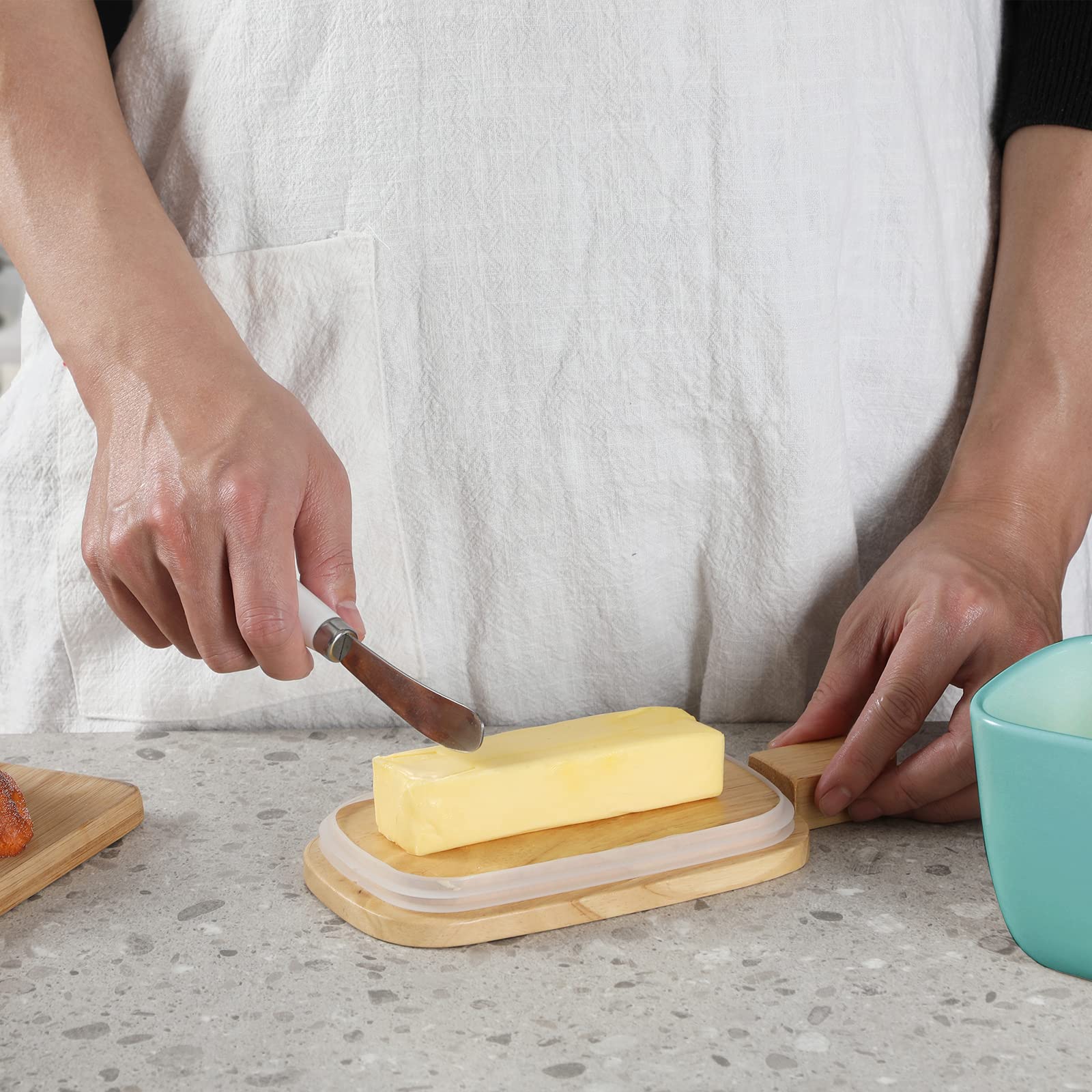 Butter Dish - Large Ceramics Butter Holder with Extended Lid Perfect for 4 Stick of Butter (Turquoise， 6.5x 4.2 x 3.9)