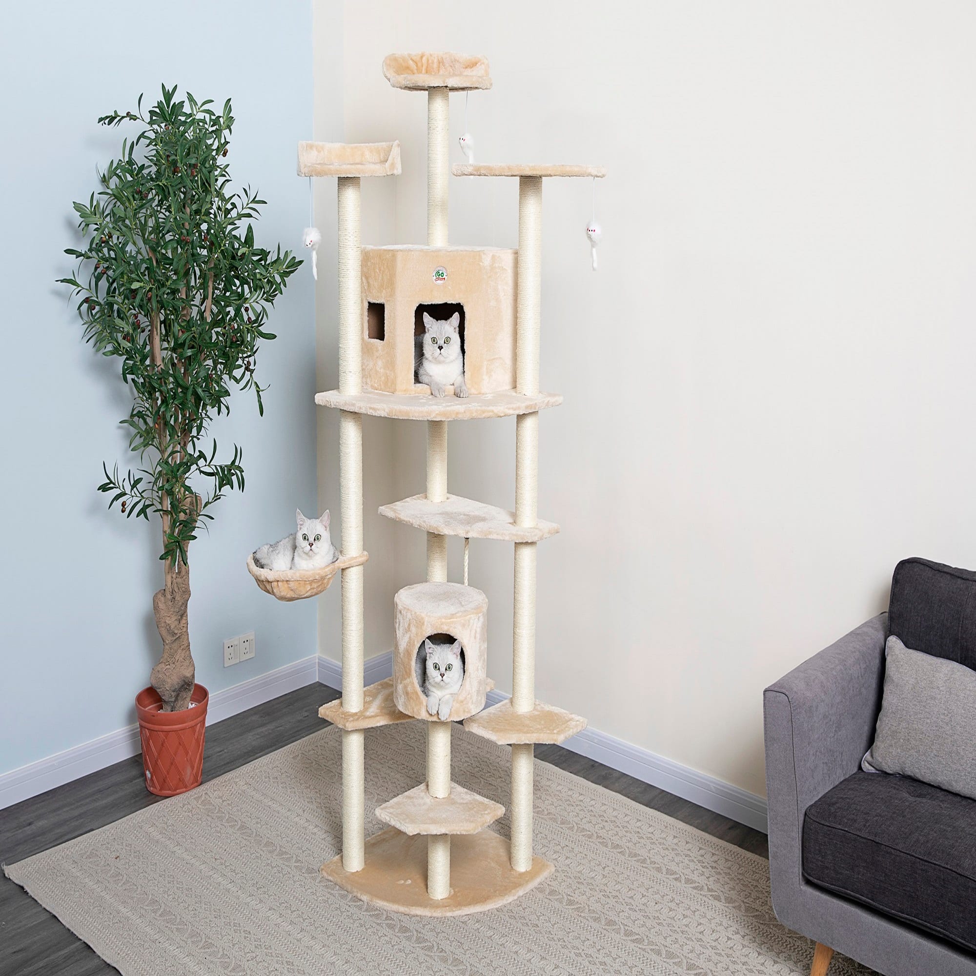 Go Pet Club Classic Beige Cat Tree House Furniture with Sisal Scratching Post， 80