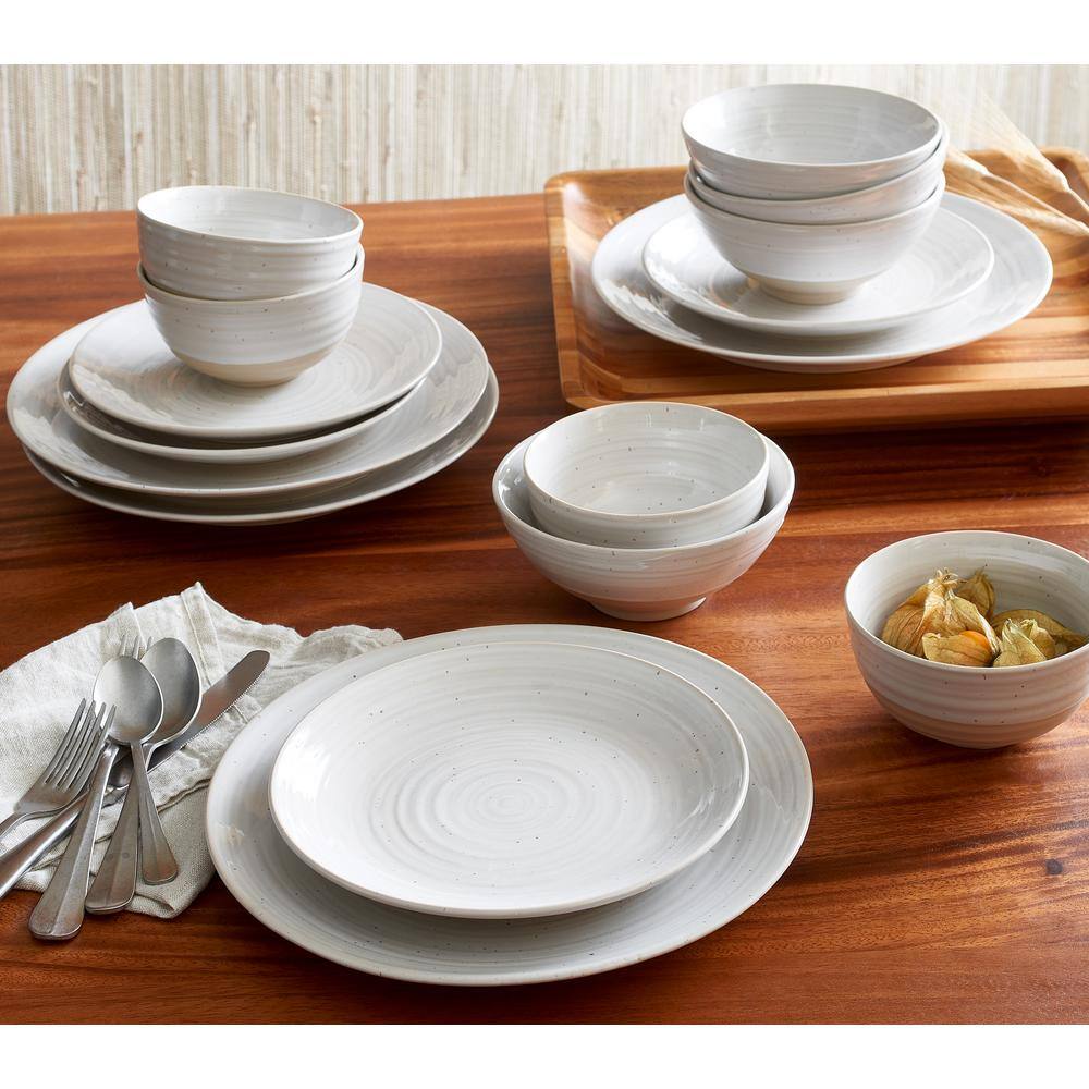 Sango Siterra 16-Piece Casual Rustic White Stoneware Dinnerware Set (Service for 4) 3714WH806ACM33