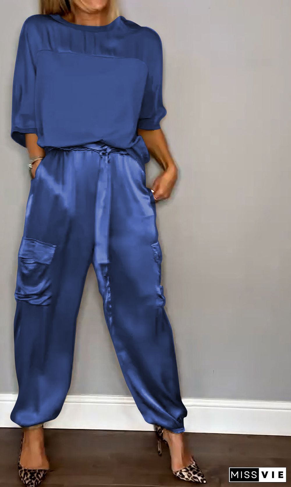 Women's Smooth Satin Half-sleeved Top and Pant Suit Two-piece