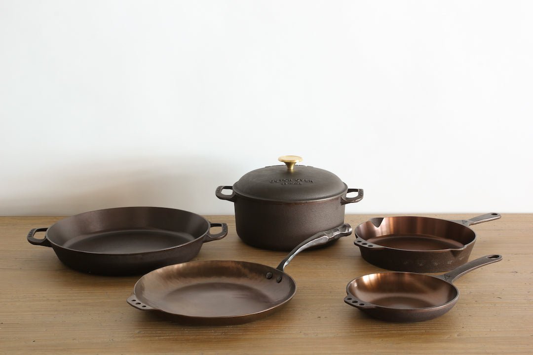 Smithey Cast Iron Dutch Oven (Multiple Sizes)