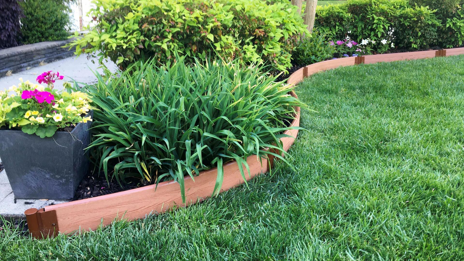 Curved Landscape Edging Kit