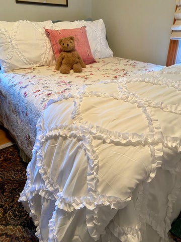 Avon 3 Piece Comforter Set