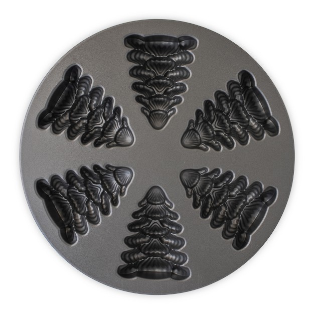 Nordic Ware Evergreen Cakelet Pan