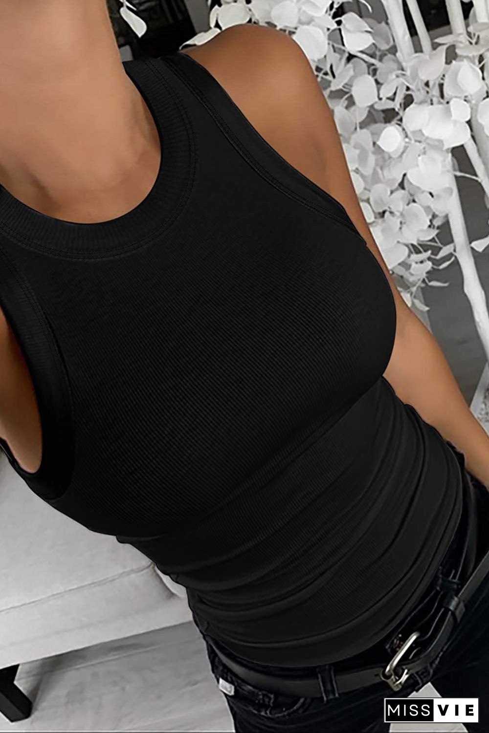 Black Solid Ribbed Knit Slim Fit Tank Top