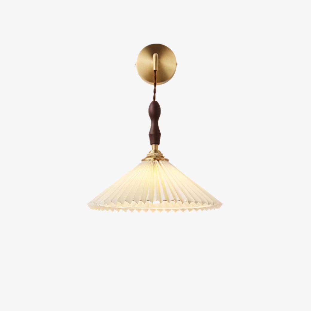 Pleated Wooden Wall Lamp