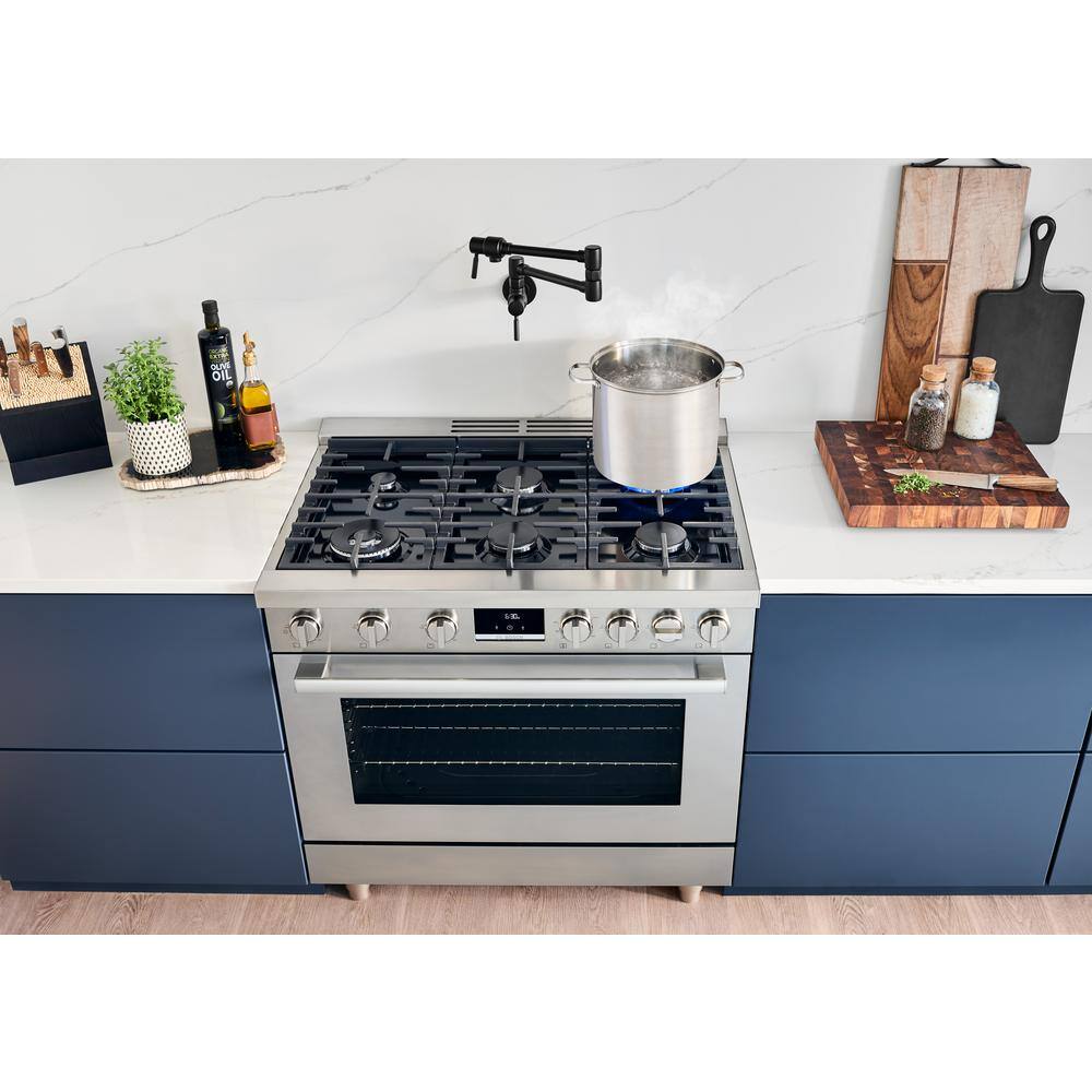 Bosch 800 Series 36 in. 3.5 cu. ft. Industrial Style Gas Range with 6-Burners in Stainless Steel HGS8655UC