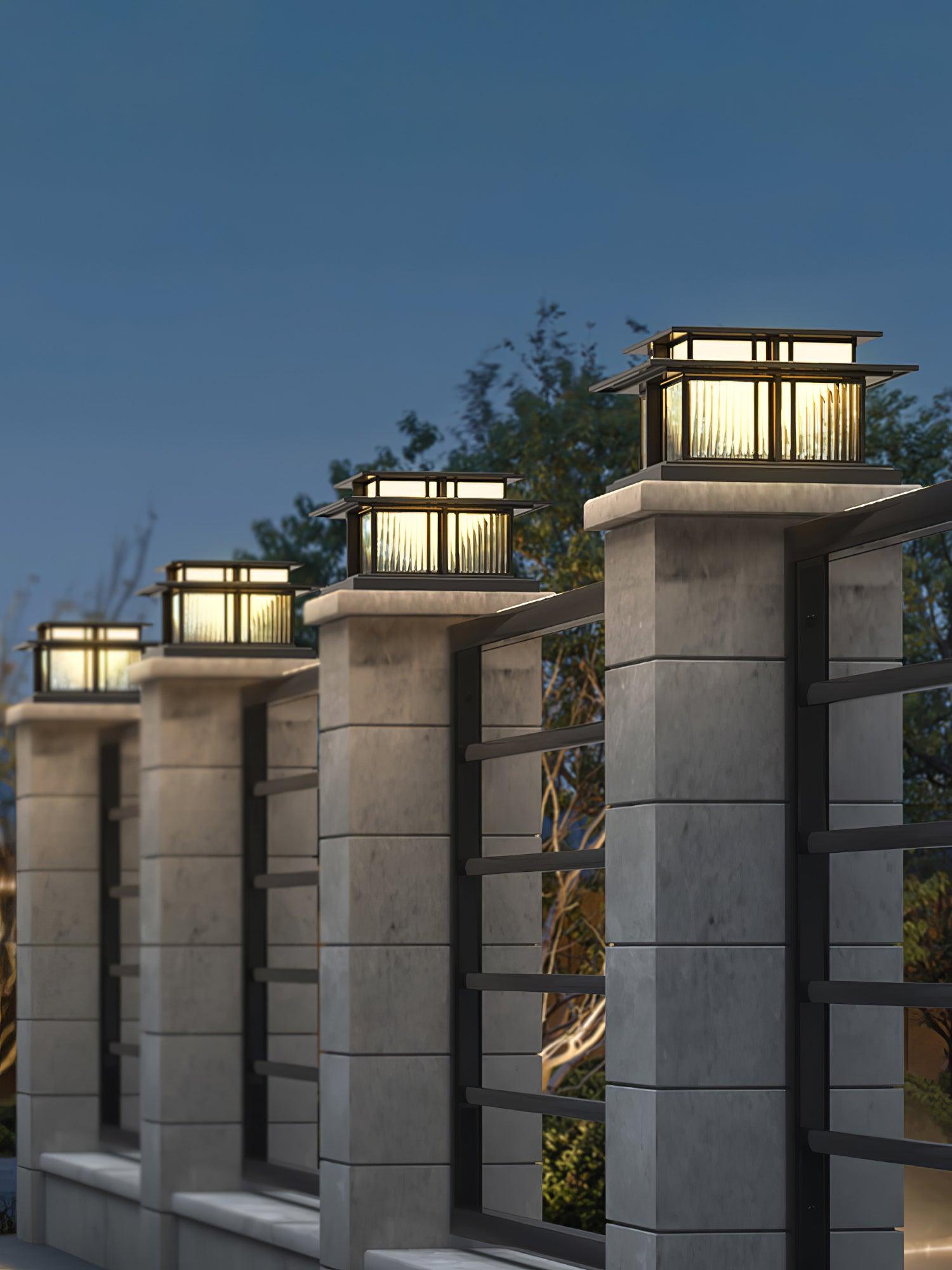 Boilyn Pillar Outdoor Light