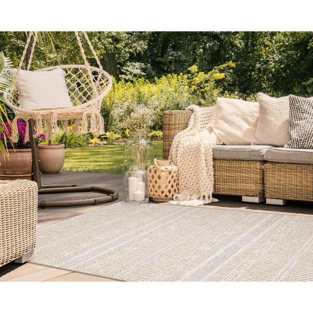 Liora Manne Orly Stripes Indoor outdoor Rug