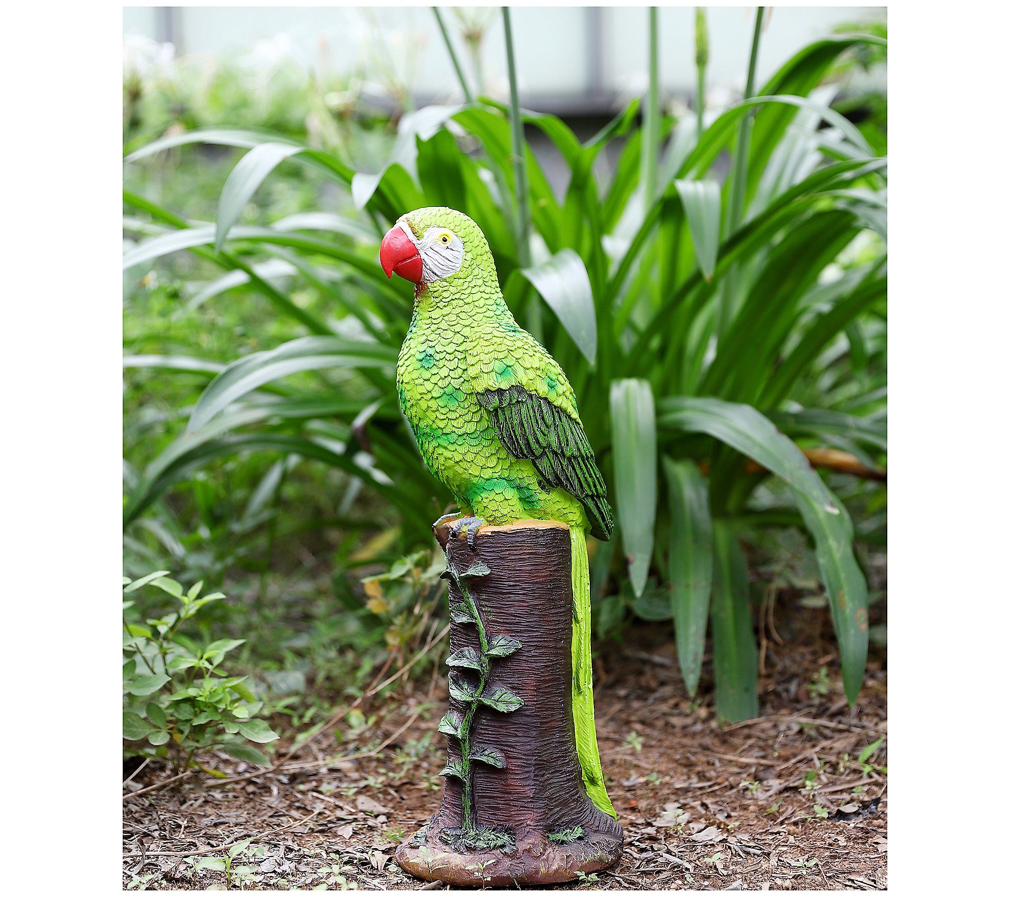 Techko Green Parrot Statue with Solar Spotlight