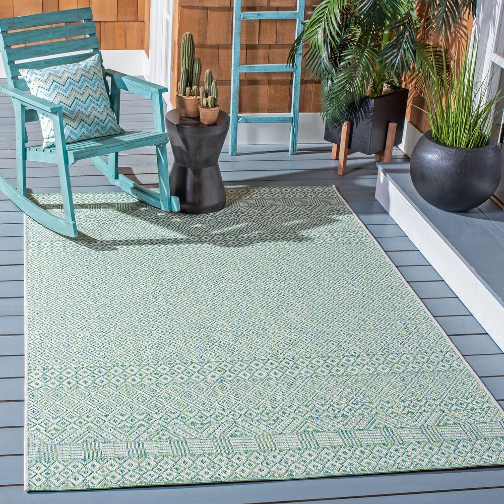 SAFAVIEH Courtyard Terezija Indoor/ Outdoor Waterproof Patio Backyard Rug