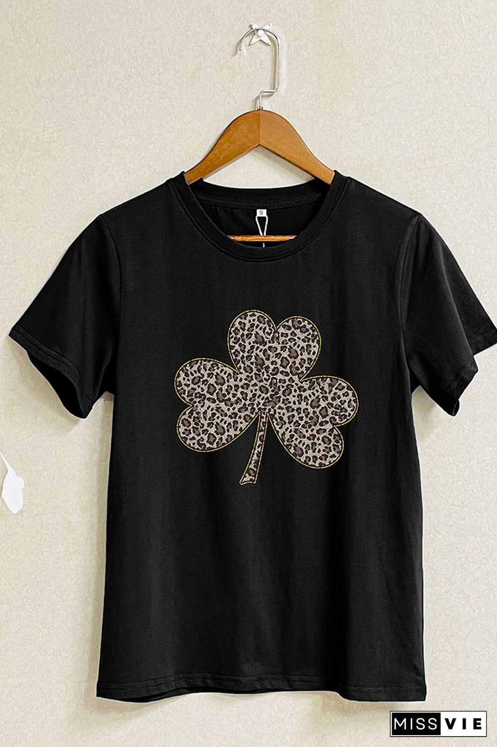 Leopard Clover Print Short Sleeve Graphic Tee Wholesale