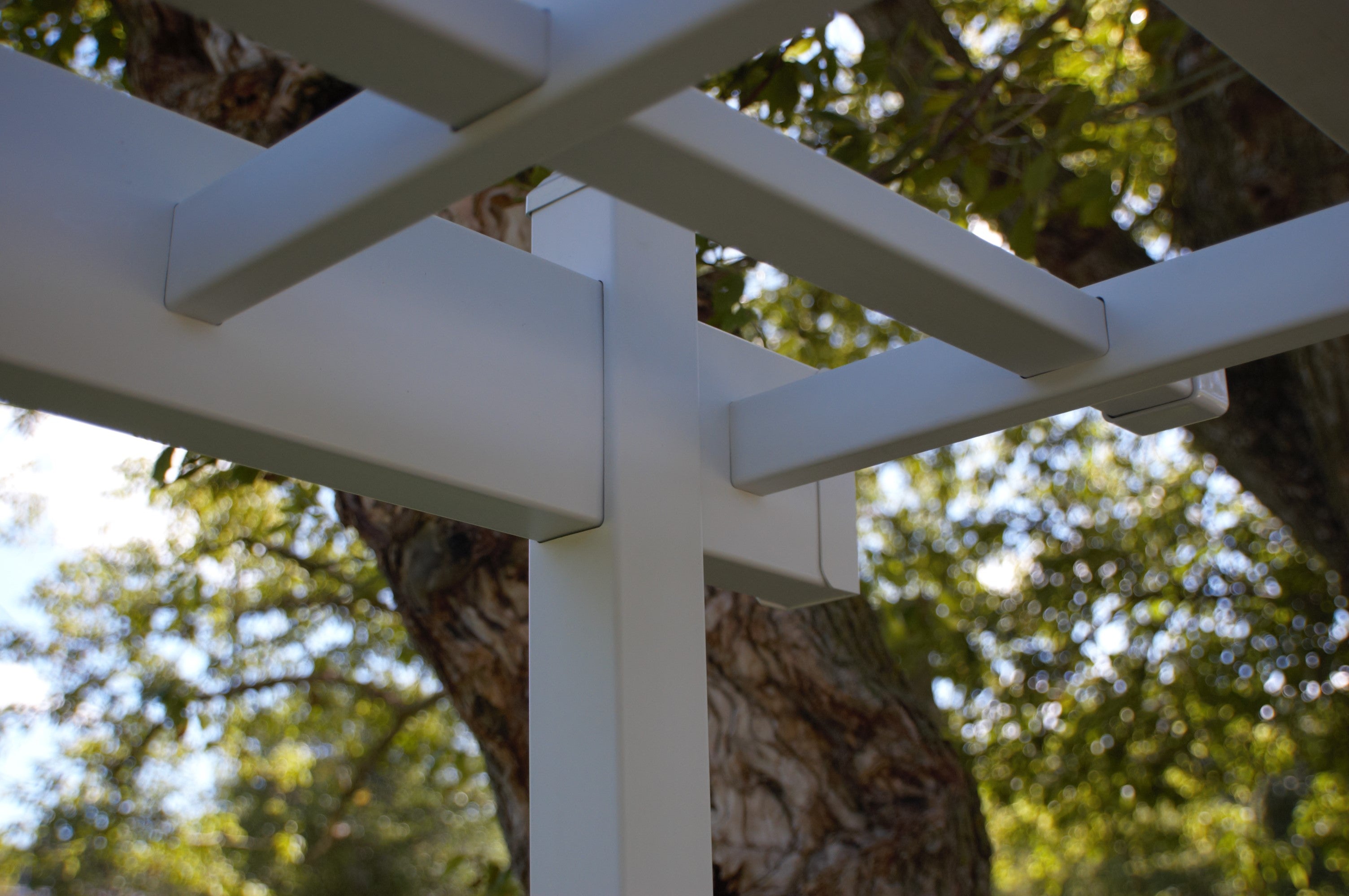 DuraTrel Maplehill Expandable 83" Tall White Vinyl Arbor