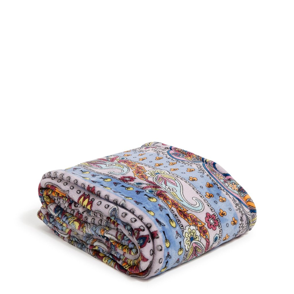 Vera Bradley   Plush Throw Blanket in Provence Paisley