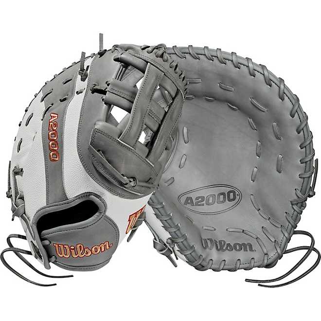 Wilson A2000 12.5 in. First Base Fast-Pitch Softball Mitt