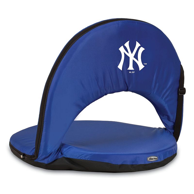 Picnic Time New York Yankees Portable Chair