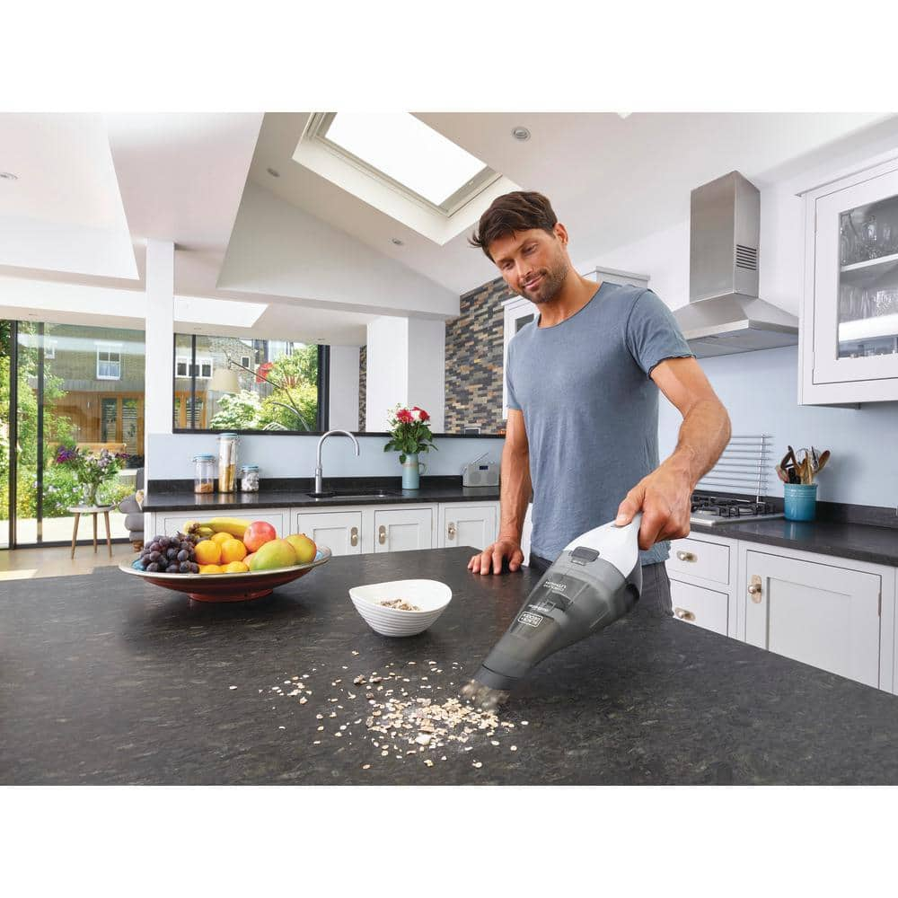 BLACK+DECKER Dustbuster 7.2-Volt Cordless 1.3-Cup Handheld Vacuum HNVC215B10