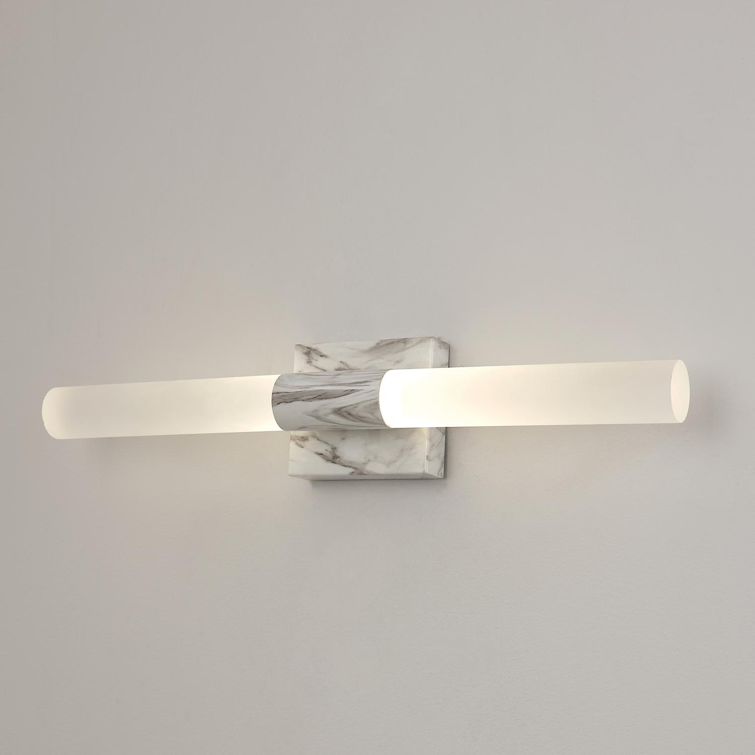 Globe Electric Edinburgh 2-Light White Faux Marble LED Integrated Dimmable Wall Sconce Vanity Light with Frosted Acrylic Shades， 91000660