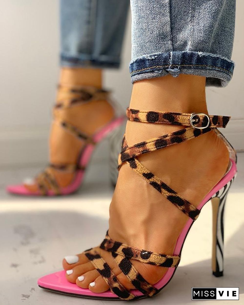 Multi-Strap Crisscross Thin Heeled Sandals