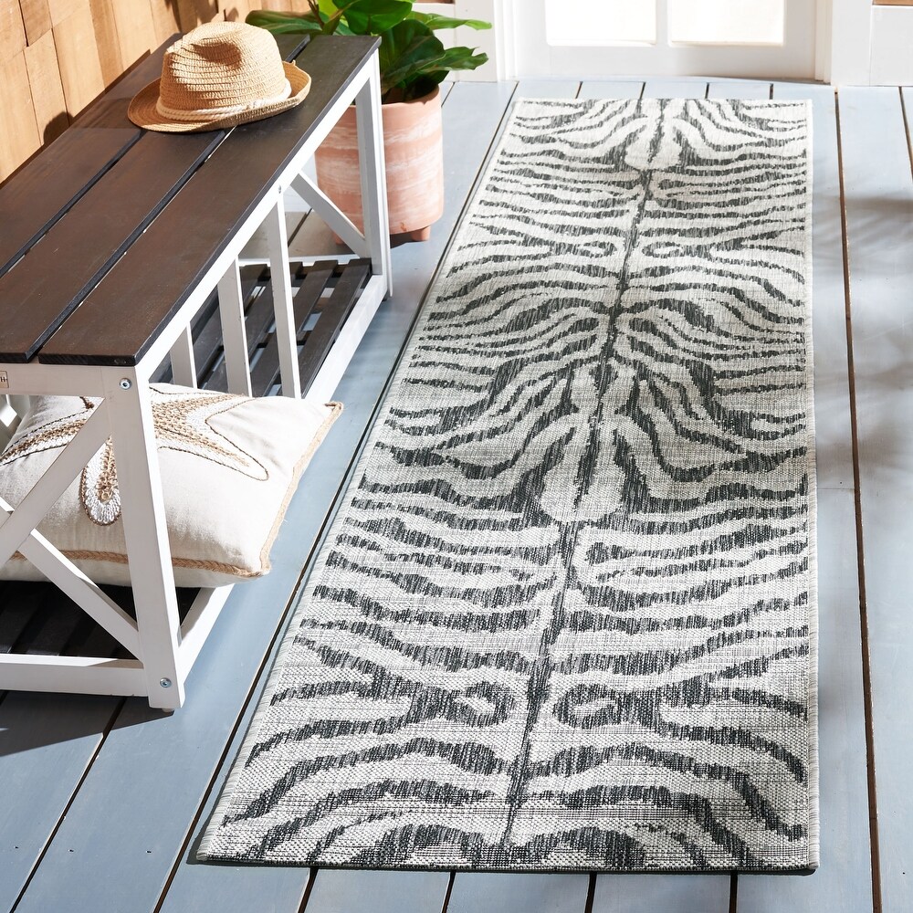 SAFAVIEH Courtyard Ottaviana Indoor/ Outdoor Waterproof Patio Backyard Rug