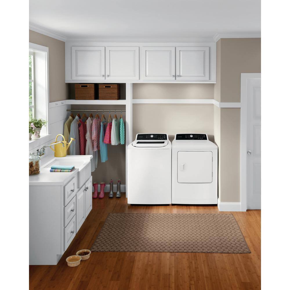 Frigidaire 6.7 cu. ft. White Free Standing Gas Dryer FFRG4120SW