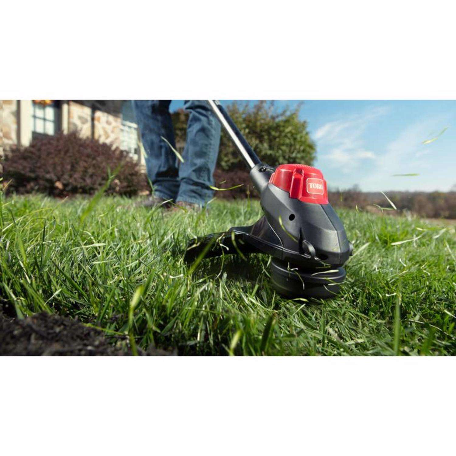 Toro 51881 13 in. 60 V Battery Blower/Trimmer Kit (Battery and Charger)