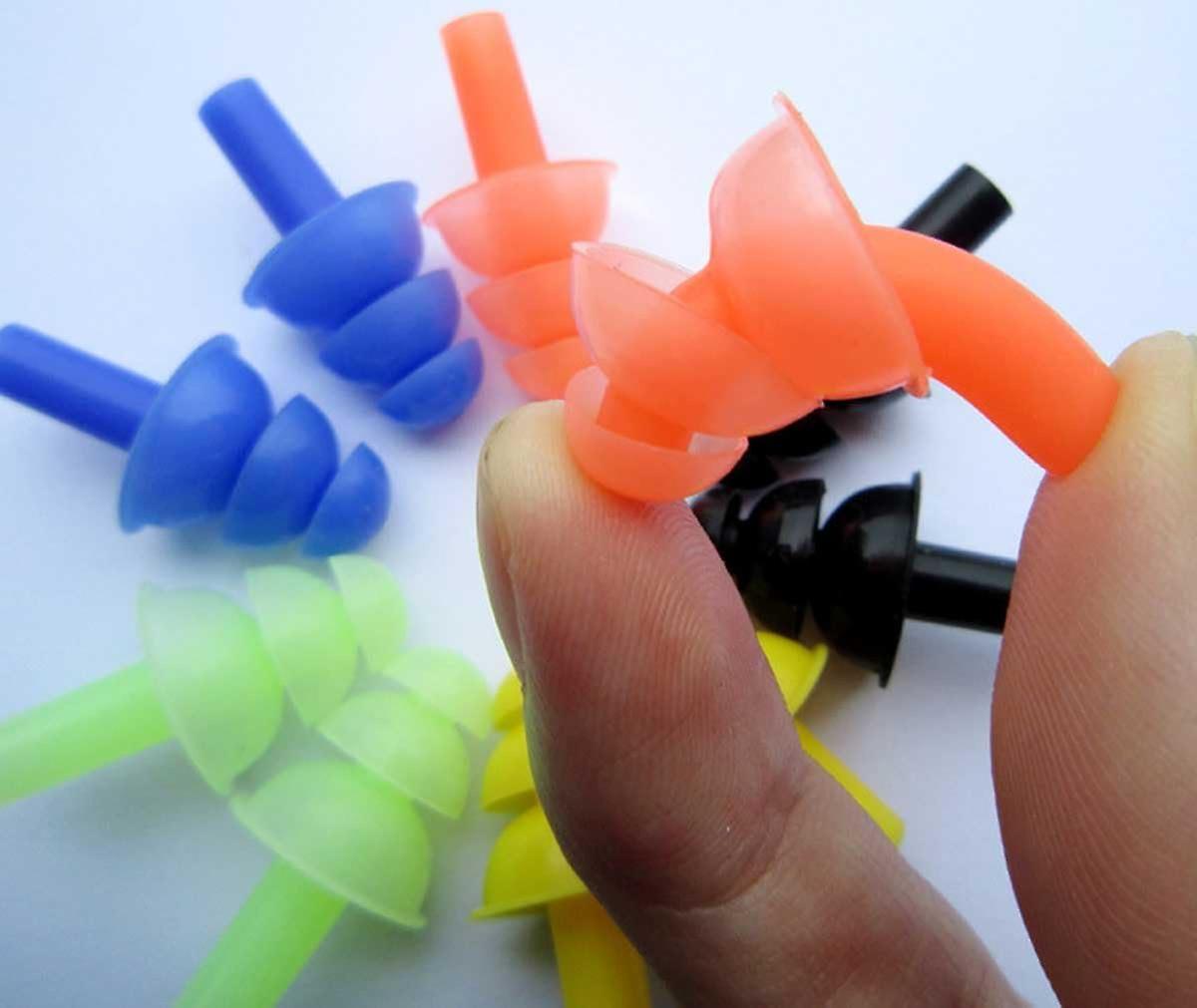 Silicone Swimming Earplugs For Kids - 7 Swimming Ear Plugs And Nose Clip Sets， Waterproof Silica Gel Ear and Nose Protector Block Water Soft and Comfortab