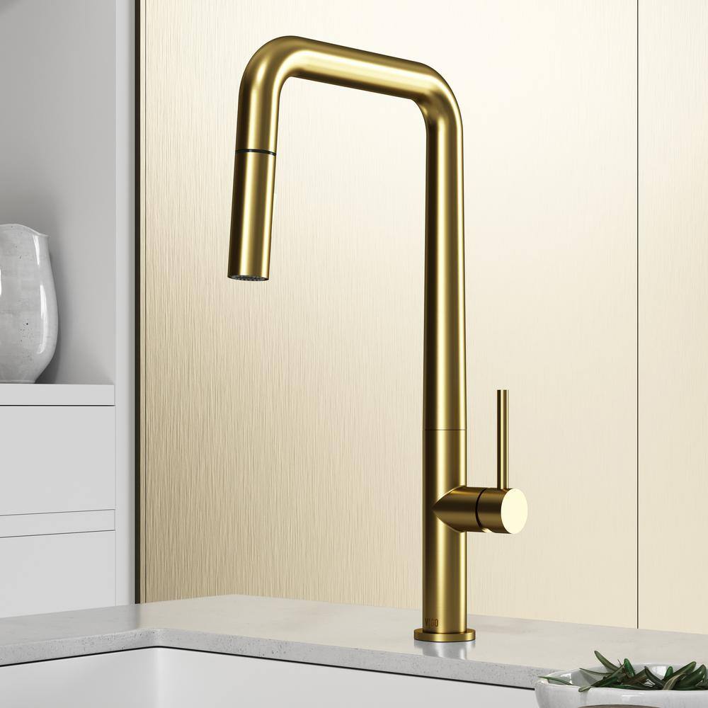 VIGO Parsons Single Handle Pull-Down Sprayer Kitchen Faucet in Matte Brushed Gold VG02031MG