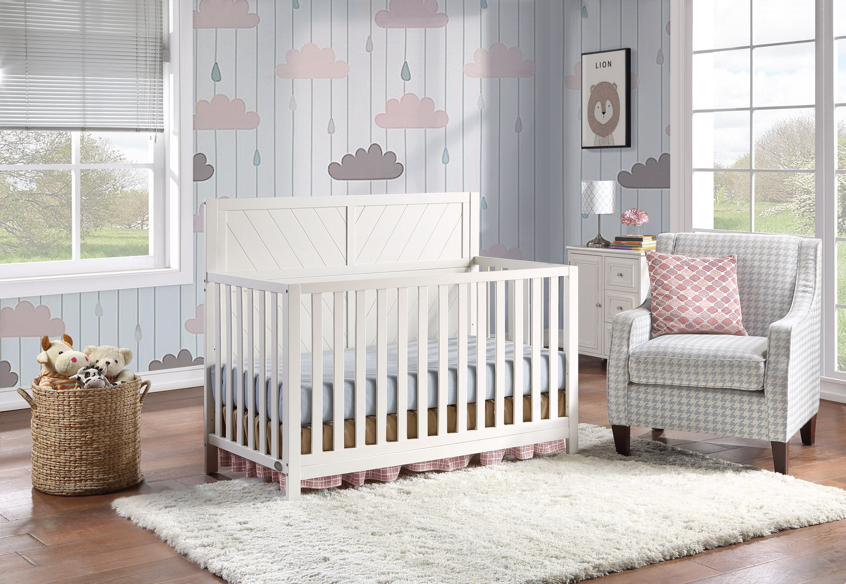 Ti Amo Shiloh 4-in-1 Convertible Baby Crib, Snow White