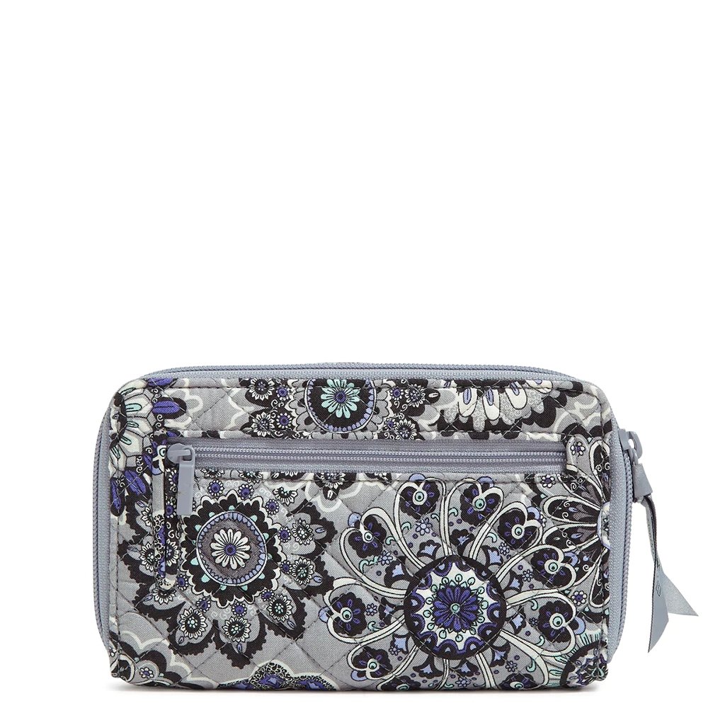 Vera Bradley  RFID Turnlock Wallet in Tranquil Medallion