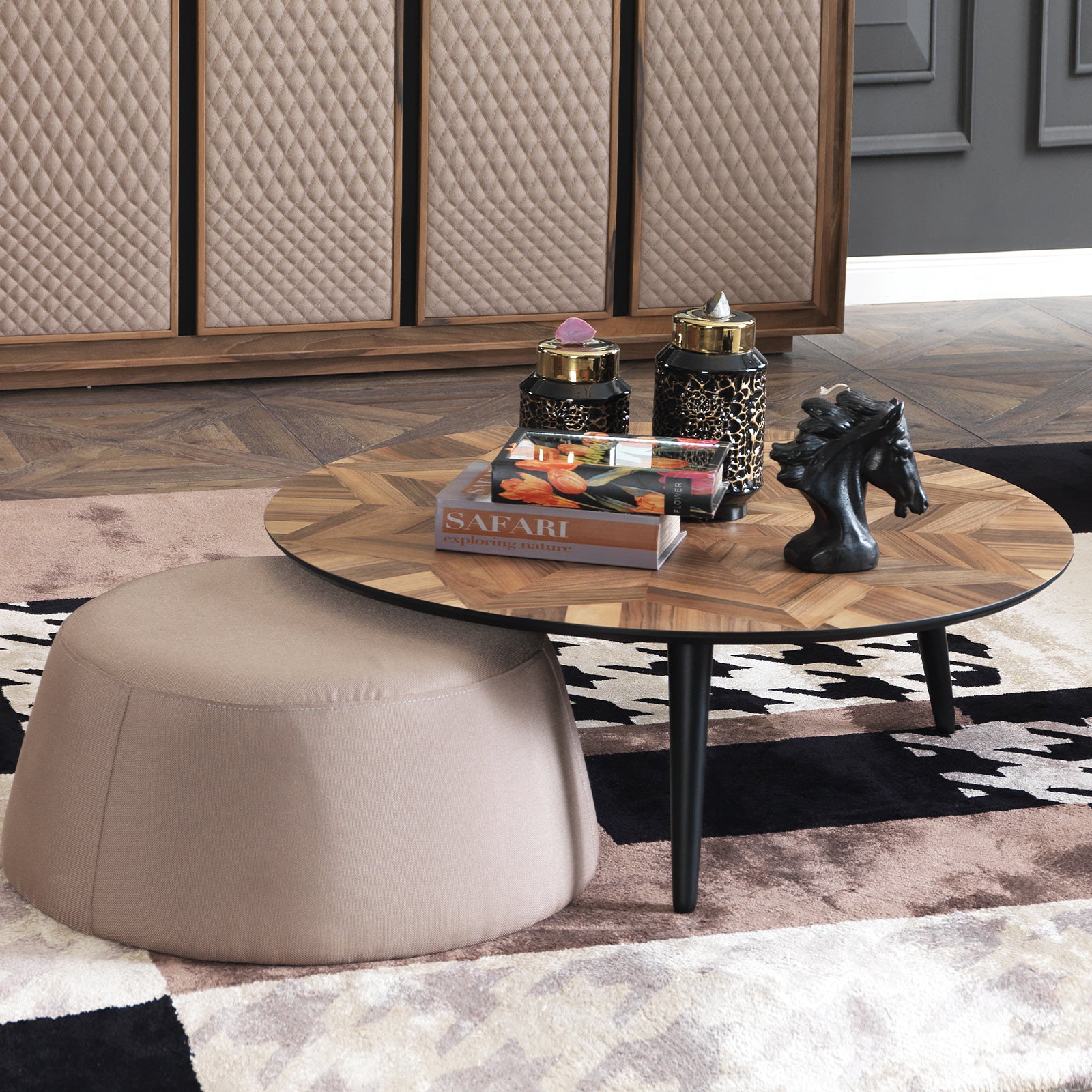 Display Piece Lema Center Table And Pouf Lema-006