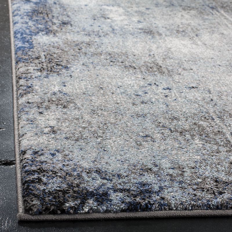 Safavieh Vienna Distressed Abstract Rug