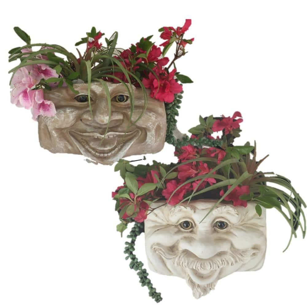 HOMESTYLES 2-Piece Muggly s Uncle Nate Ant. 10.5 in. White and Aunt Minnie Stone Wash Patio Wall Resin Planter 39545B/39647B