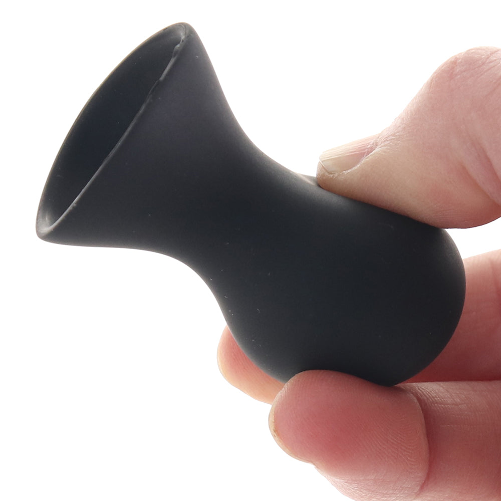 Size Up Silicone Nipple Suckers in Black