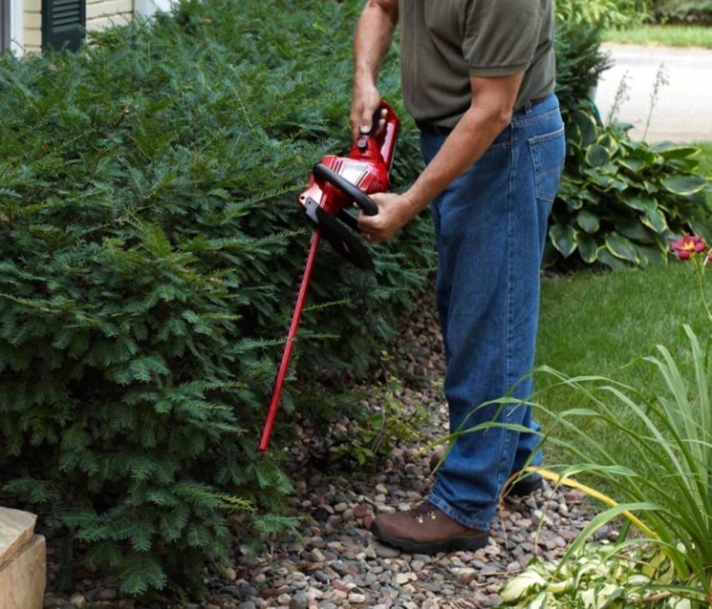 20V 22 Cordless Lithium-ion Hedge Trimmer ;