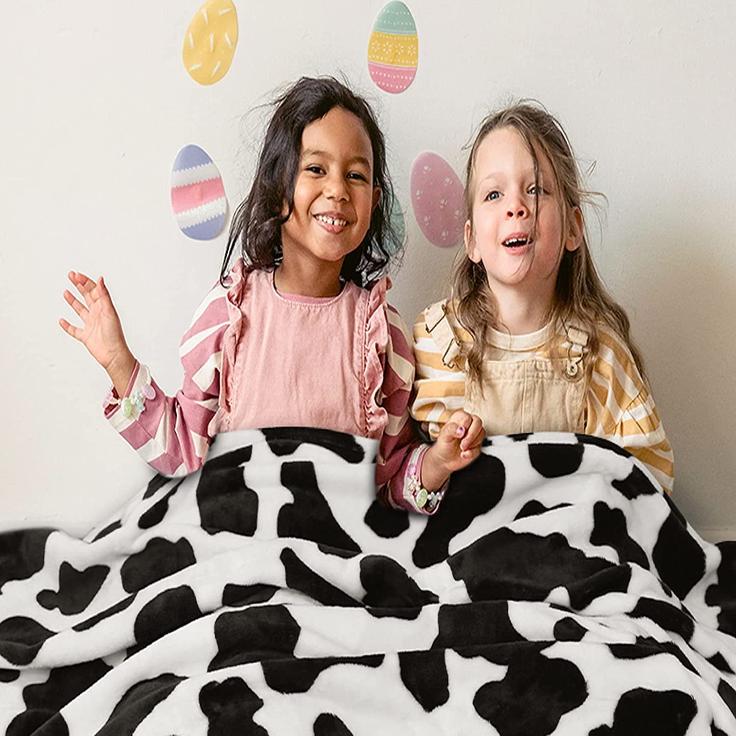 WISH TREE Fleece Cow Print Blanket Black and White Bed Cow Throws 40x50 inch