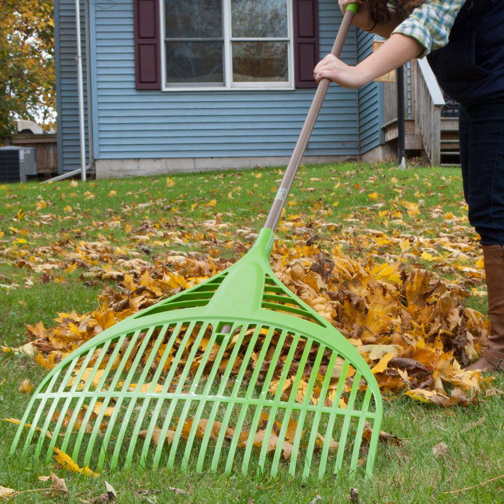 Ames Collector Series 26 in. Poly Leaf Rake