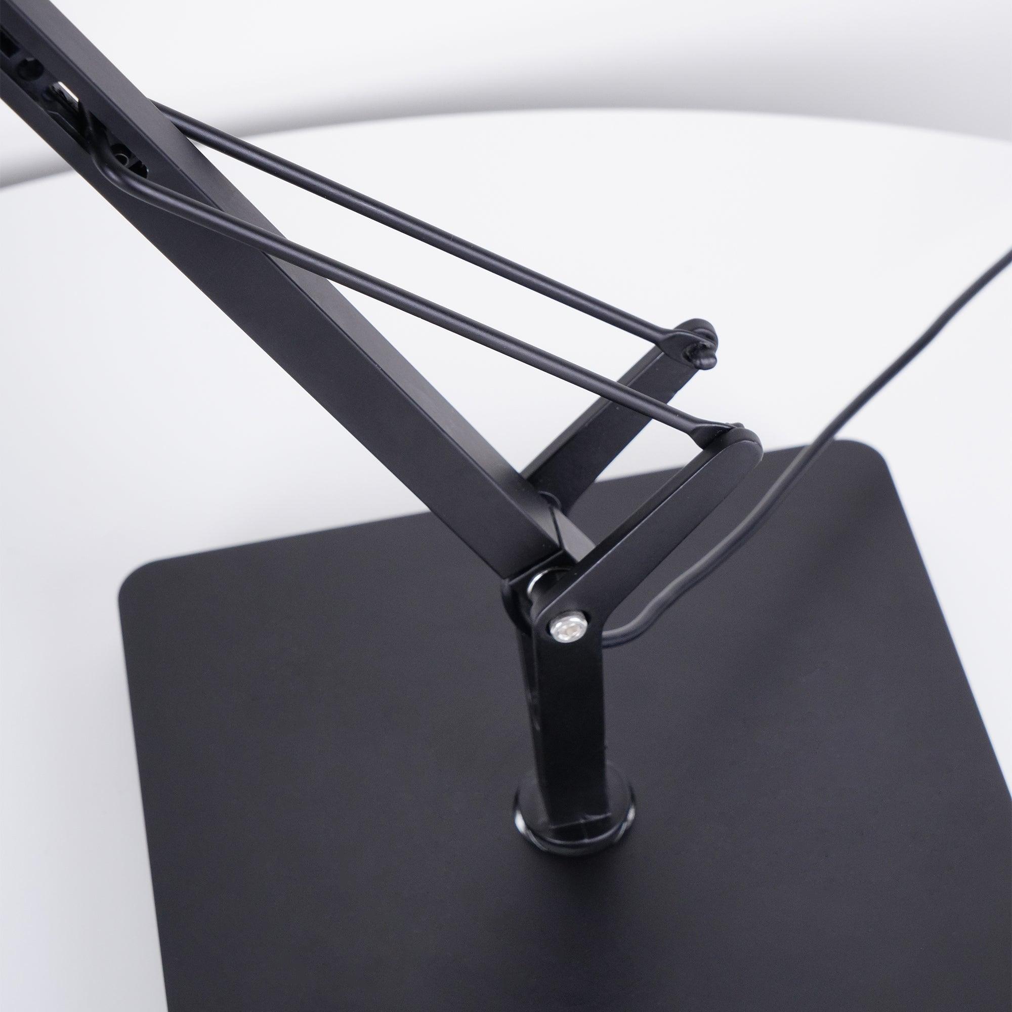 Edge Table Lamp