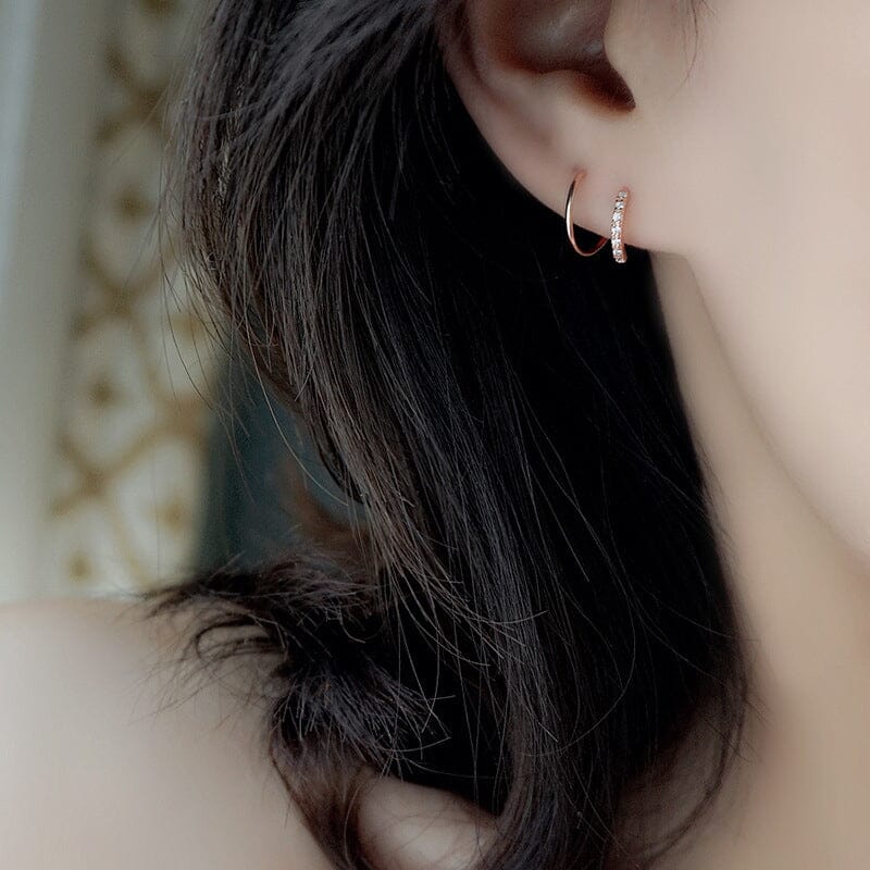 Minimalist Double Twist Earring