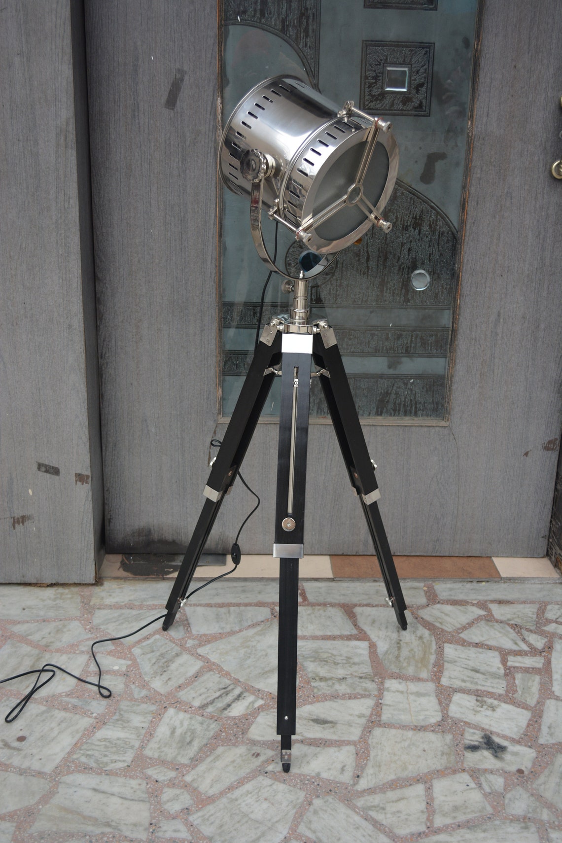 Hollywood Nautical Vintage Searchlight Steel Floor Lamp Spotlight Floor Tripod Stand