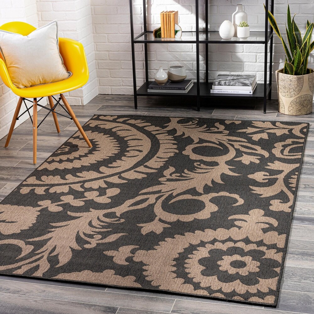 Artistic Weavers Nina Contemporary Floral Indoor/Outdoor Area Rug