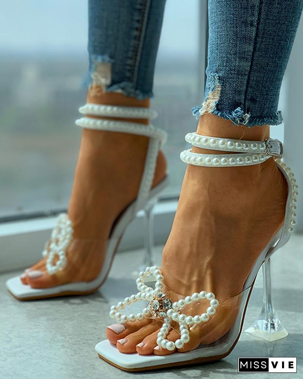 Beaded Bowknot Decor Square Toe Pyramid Heels