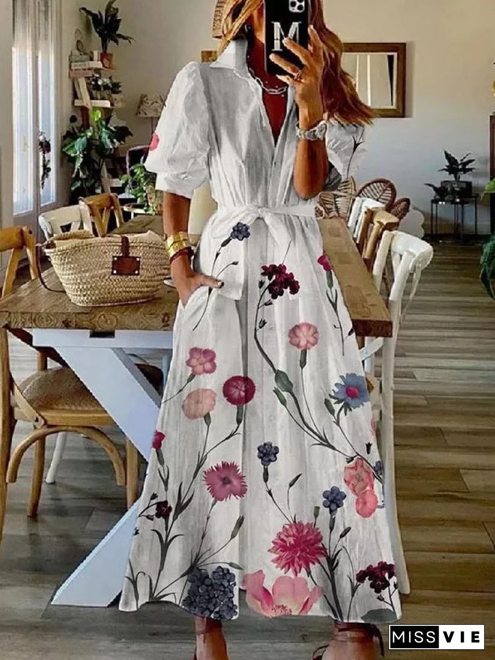 Women's Short Sleeve V-neck Graphic Floral Printed Maxi Dress