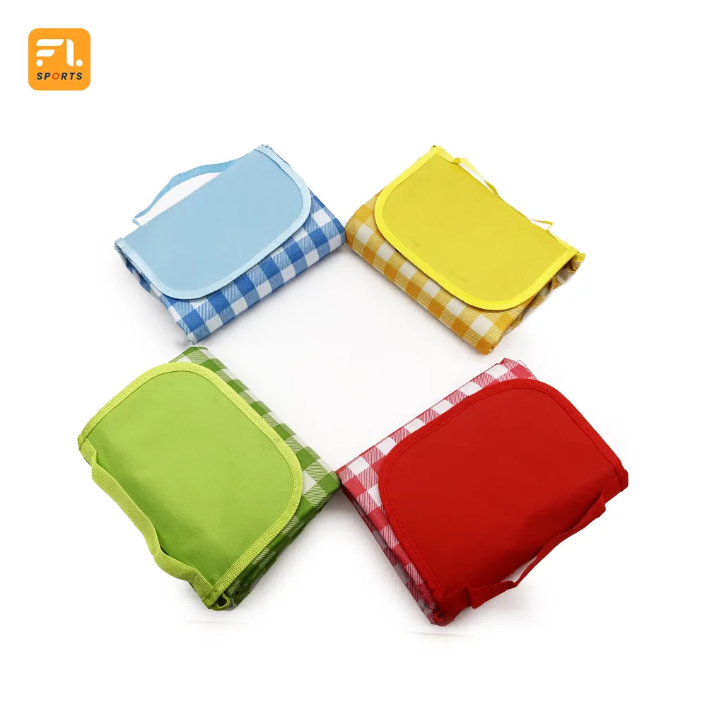 Customized Logo Recycled Portable Foldable Waterproof Beach Mat Outdoor Picnic Mat Blanket